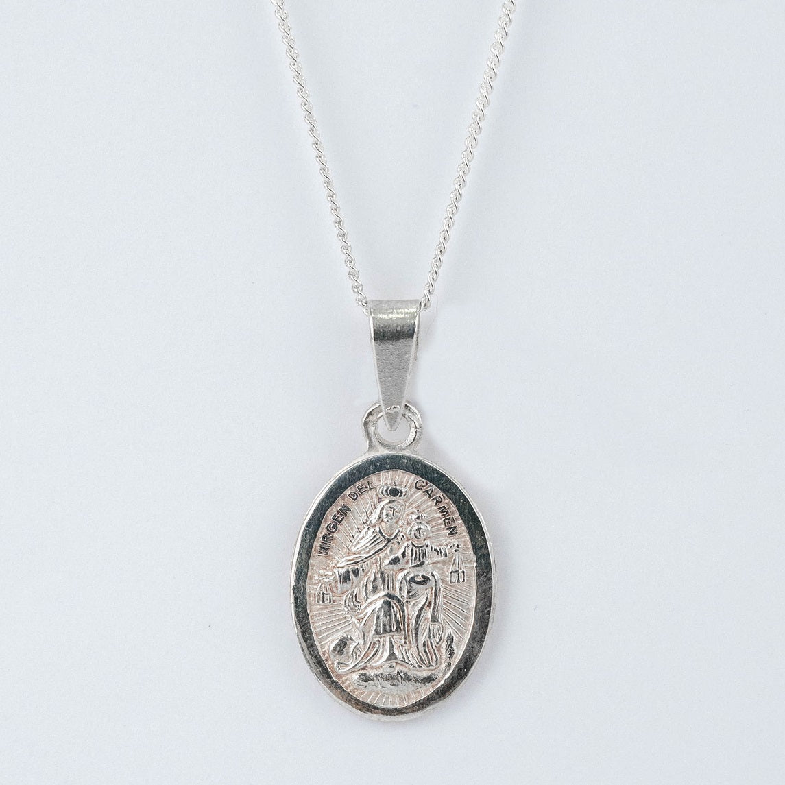 CADENA PANCER Y DIJE VIRGEN DEL CARMEN PLATA