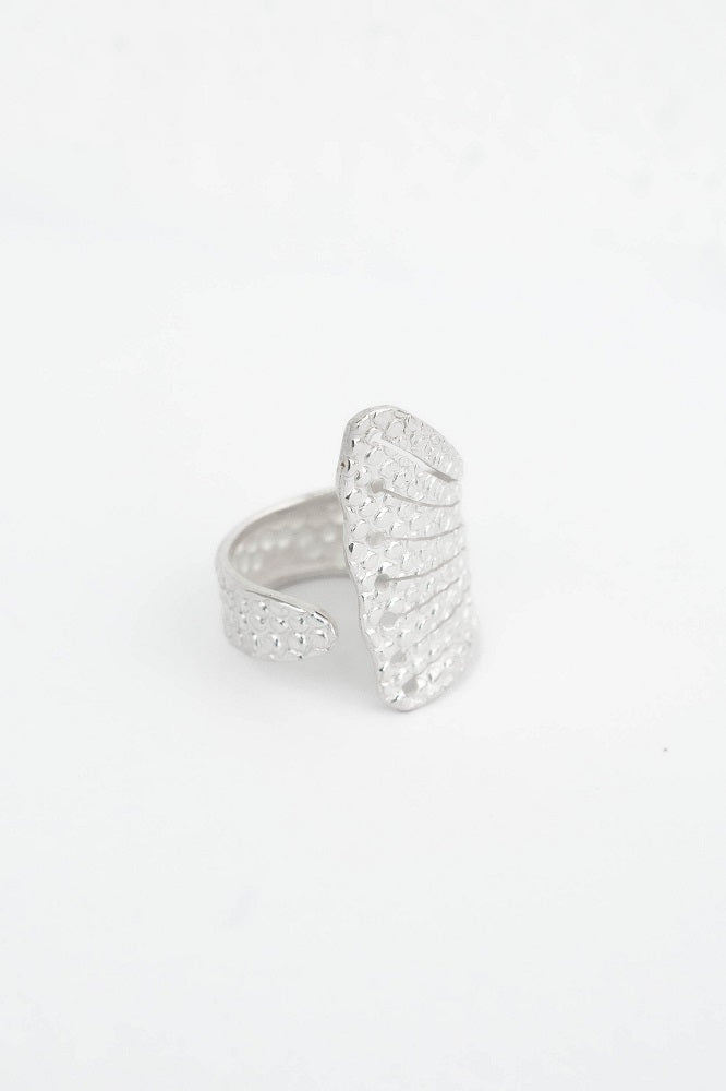 ANILLO HOJA CALADA COCODRILO